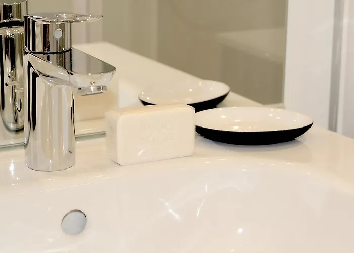 Lockia Appart-hotels Automatiques - Centre 3*