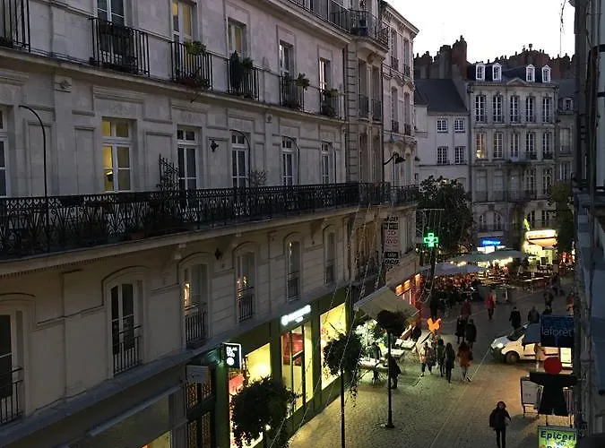 Lockia Appart-hotels Automatiques - Centre Aparthotel Nantes